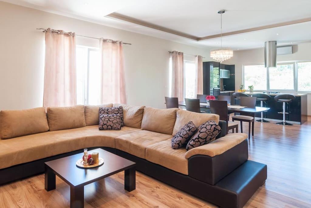 Villa Kora - Luxury Holiday Apartments ルンバルダ エクステリア 写真
