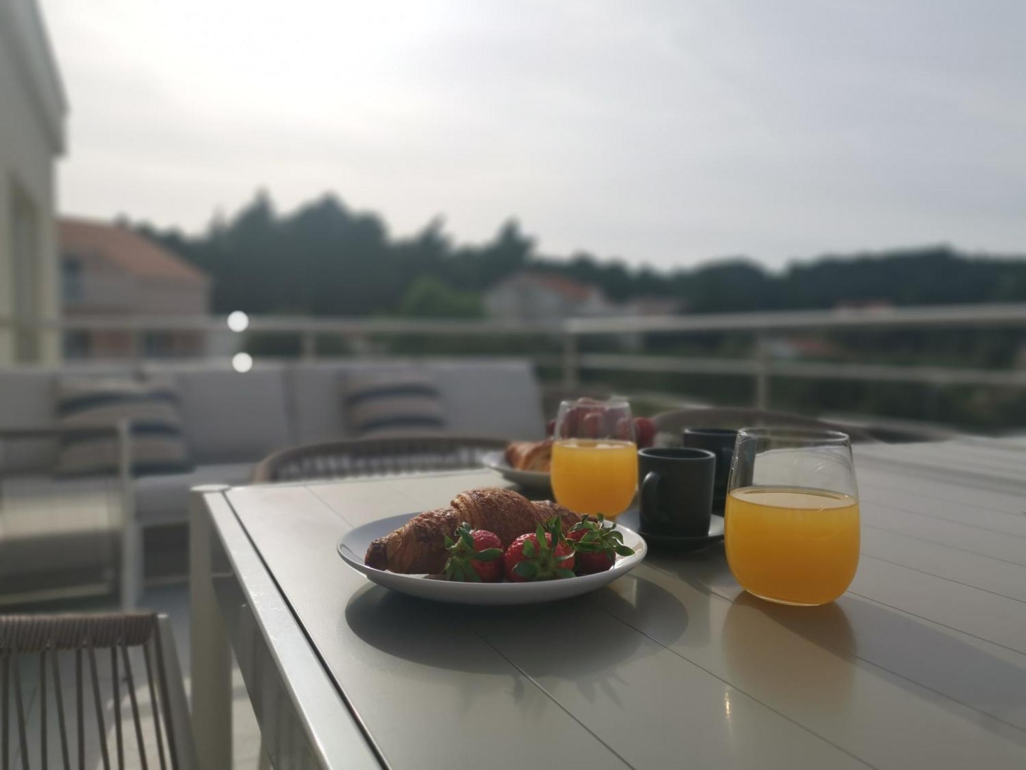 Villa Kora - Luxury Holiday Apartments ルンバルダ エクステリア 写真