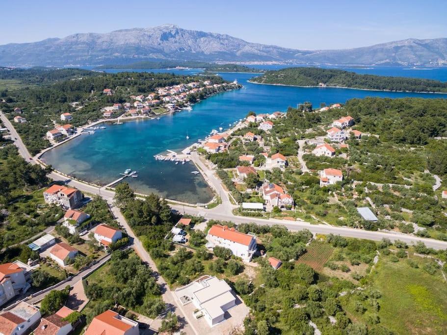 Villa Kora - Luxury Holiday Apartments ルンバルダ エクステリア 写真