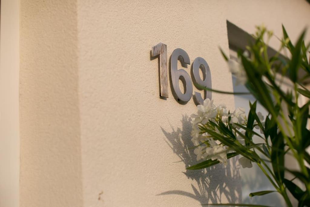 Villa Kora - Luxury Holiday Apartments ルンバルダ エクステリア 写真
